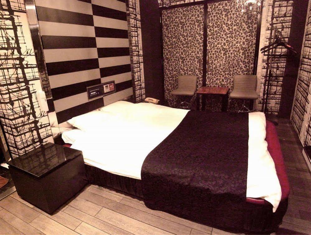 ホテル暴れ狸の鬼袋姫路駅前店 男塾ホテルグループ (Adults Only) Himeji Εξωτερικό φωτογραφία